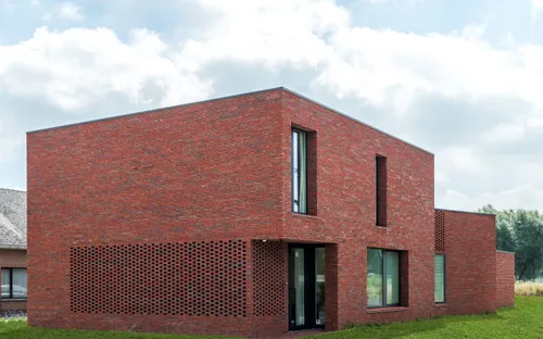 Clădire care folosește cărămizile: Iberia Andalucia, Iberia Asturia, Iberia Galicia, Iberia Navarra