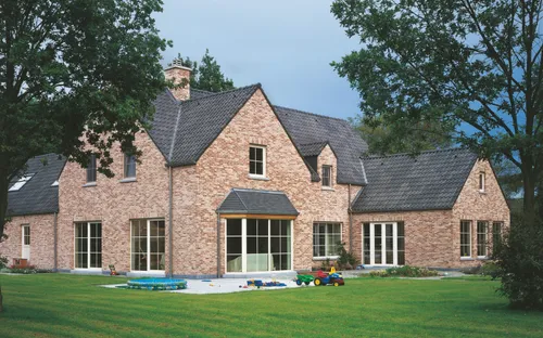 Clădire care folosește cărămida: Rustica Oude Veldsteen