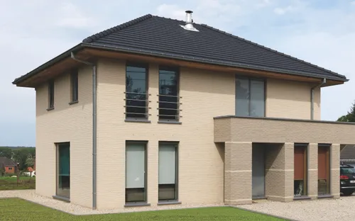 Clădire care folosește cărămida: Forum Branco