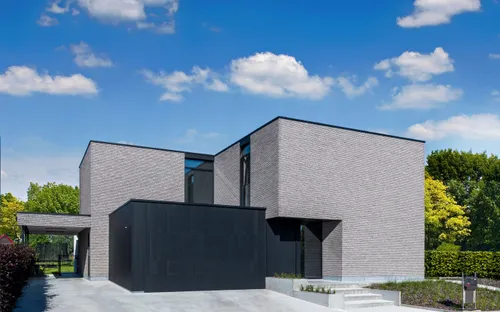 Clădire care folosește cărămida: Imperium Notus