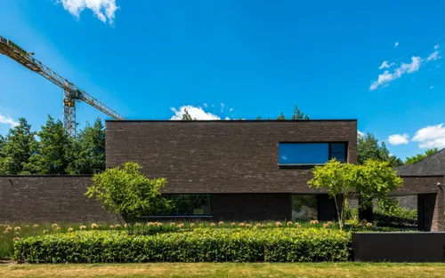 Clădire care folosește cărămida: Milosa Cosmos Exclusief