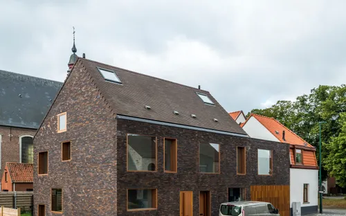 Clădire care folosește cărămida: Milosa Kogelbloem