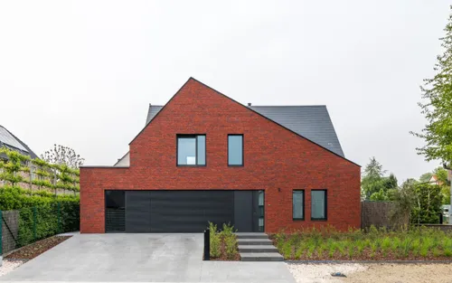 Clădire care folosește cărămida: Iberia Andalucia