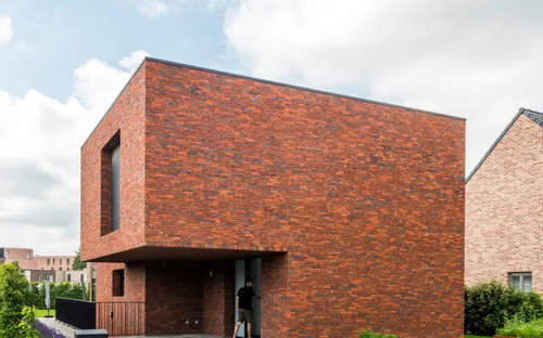 Clădire care folosește cărămida: Classo Alverna